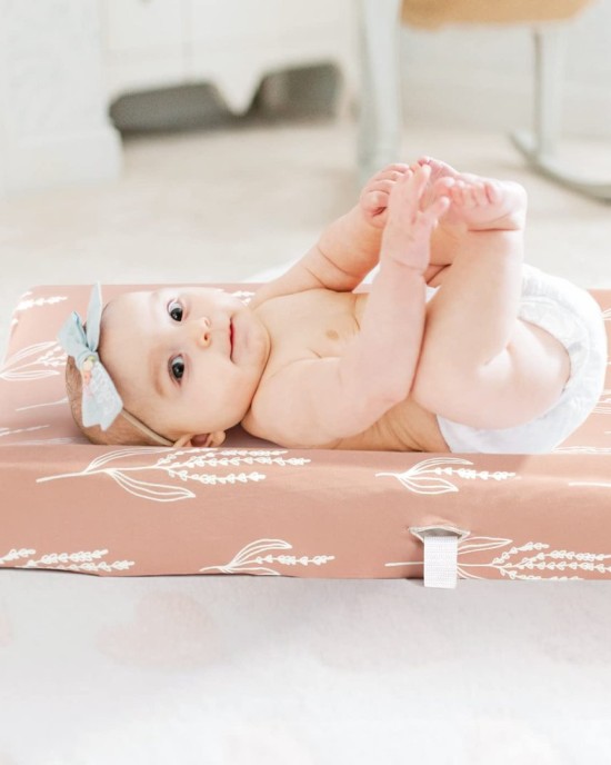 GRSSDER Stretchy Ultra Soft Fitted Bassinet Sheet Set 2 Pack, Universal Fit for Bassinets Baby Cradle Moses Basket Oval Rectangle Mattress, Stylish Jungle Deer Bassinet Sheets for Girls and Boys